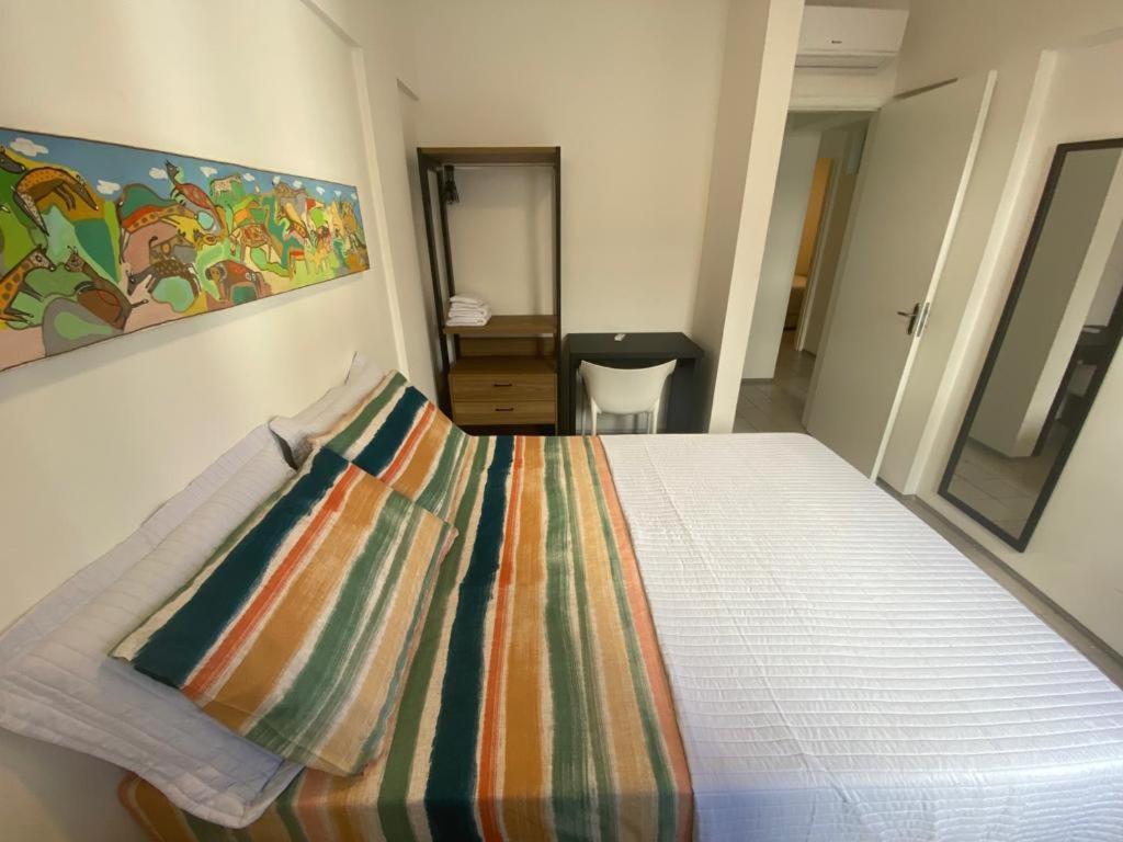 Apto Agradavel E Proximo Da De Ponta Maceio (Alagoas)